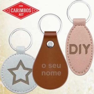 👉 Porta-chaves personalizado – Acessório pequeno, com significado